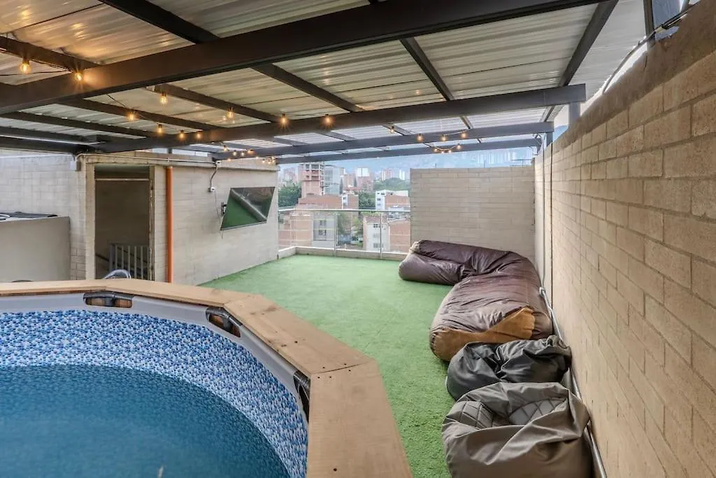 Apartamento 2Br Parqueadero Y Piscina 502 Medellin