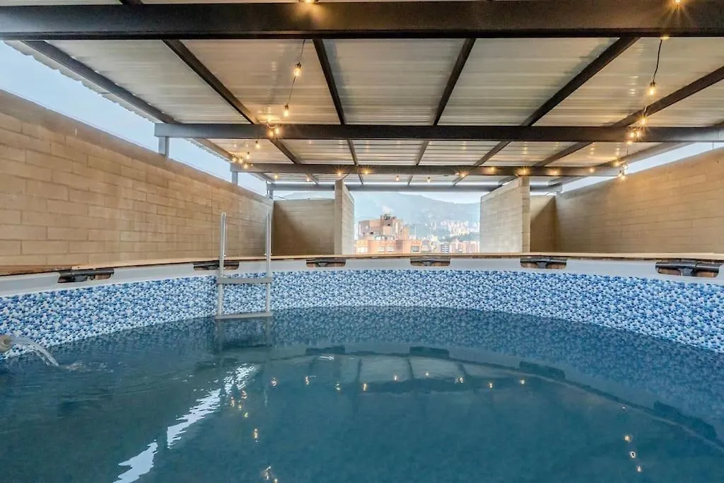 Apartamento 2Br Parqueadero Y Piscina 502 Medellin Apartment