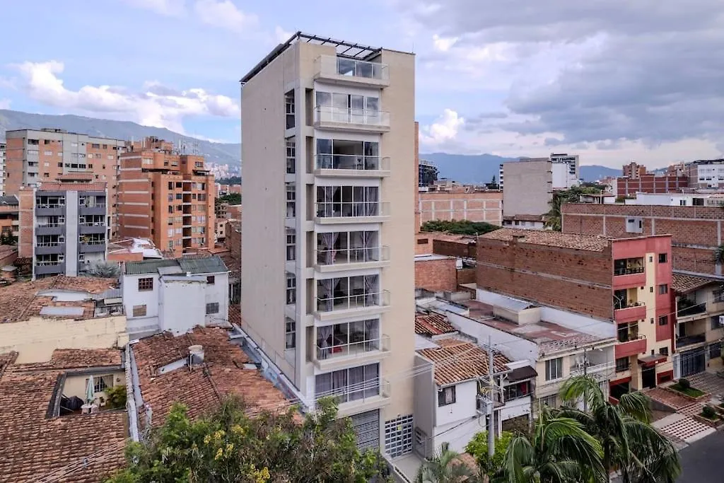 Apartamento 2Br Parqueadero Y Piscina 502 Medellin Apartment