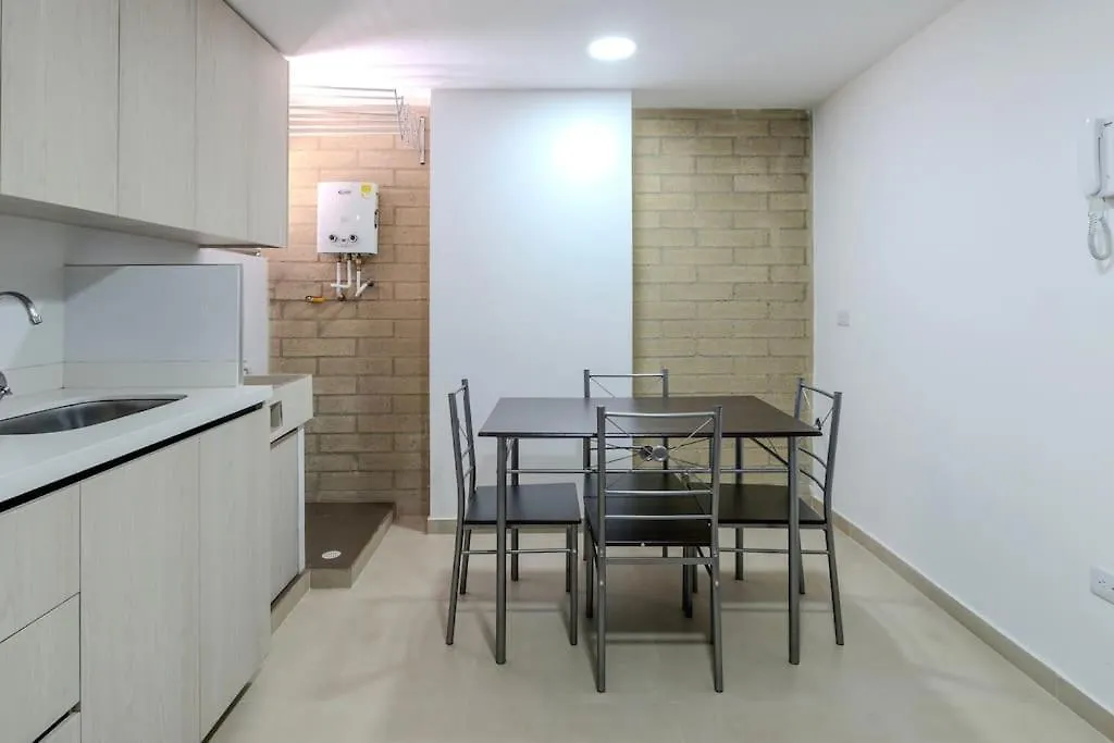 Apartment Apartamento 2Br Parqueadero Y Piscina 502 Medellin